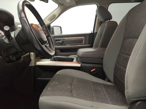 Used 2019 RAM 1500 Lone Star RWD image 17
