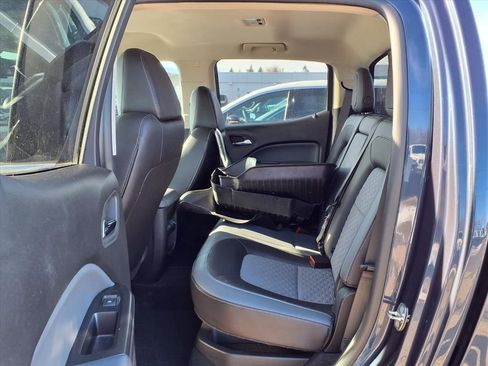 Used 2018 Chevrolet Colorado Z71 w/ Centennial Edition image 12