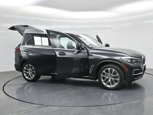 Used 2023 BMW X5 xDrive40i AWD/4WD image 39