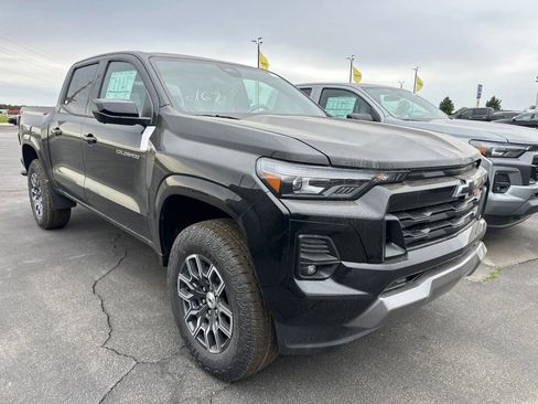 New 2026 Chevrolet Colorado Z71 w/ Technology Package AWD/4WD image 2