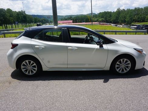 Used 2023 Toyota Corolla SE FWD image 22