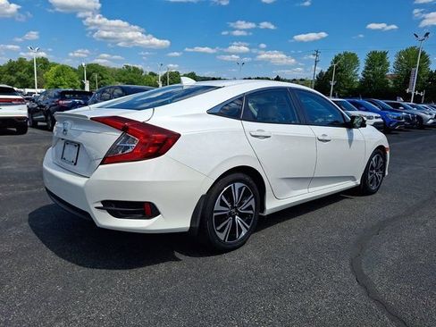Used 2017 Honda Civic EX-L image 8