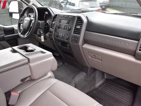 Used 2017 Ford F350 XL w/ Power Equipment Group RWD image 17