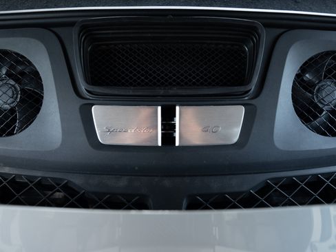 Used 2019 Porsche 911 Speedster RWD image 69