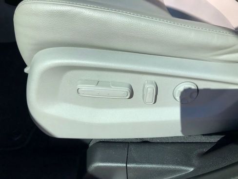 Used 2019 Honda Odyssey EX-L image 14