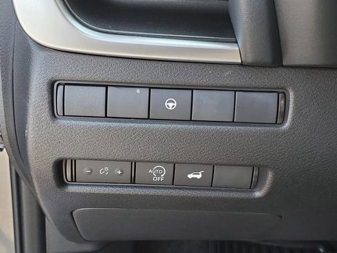 Certified 2026 Nissan Rogue SV w/ Cold Weather Package image 21