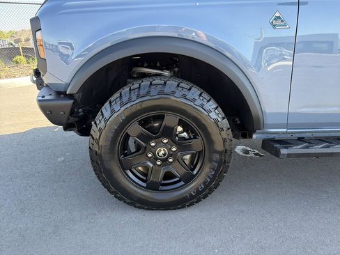 Certified 2023 Ford Bronco Black Diamond AWD/4WD image 30