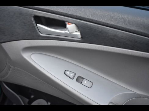 Used 2013 Hyundai Sonata GLS image 33
