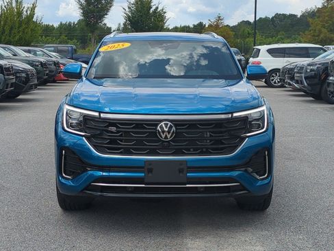 Used 2025 Volkswagen Atlas Cross Sport SEL Premium R-Line AWD/4WD image 9