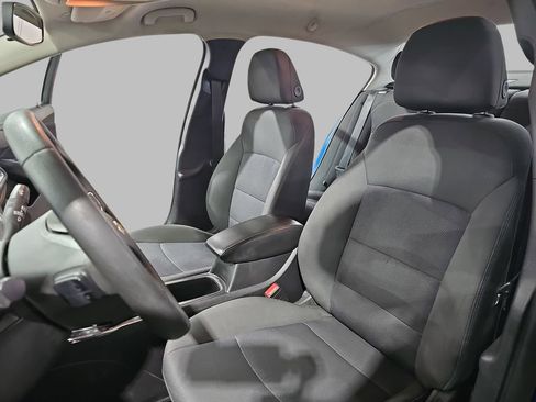 Certified 2018 Chevrolet Cruze LT w/ LT Convenience Package FWD image 18