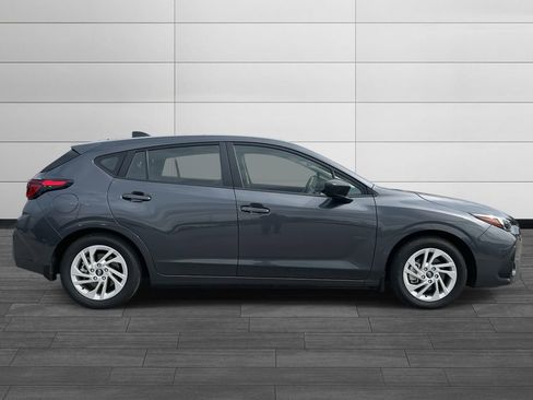 Used 2025 Subaru Impreza 2.0i AWD/4WD image 2