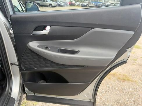 Used 2023 Hyundai Santa Fe SEL FWD image 18