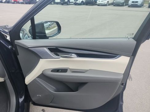 Used 2024 Cadillac XT6 Premium Luxury w/ LPO, Floor Liner Package image 9