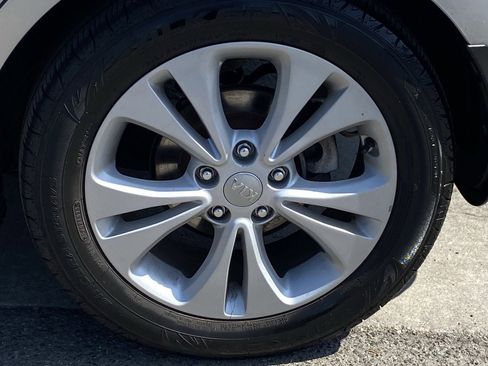 Used 2016 Kia Soul ! FWD image 8