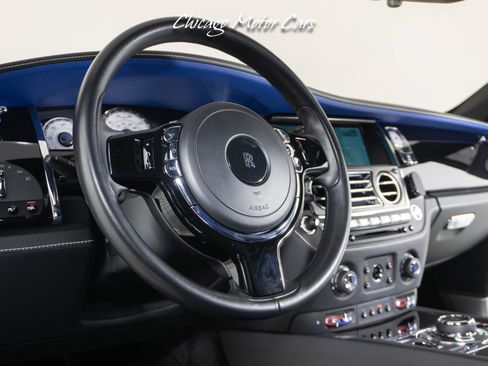 Used 2017 Rolls-Royce Wraith image 54