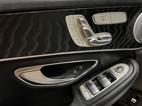 Used 2016 Mercedes-Benz C 300 Sedan image 38