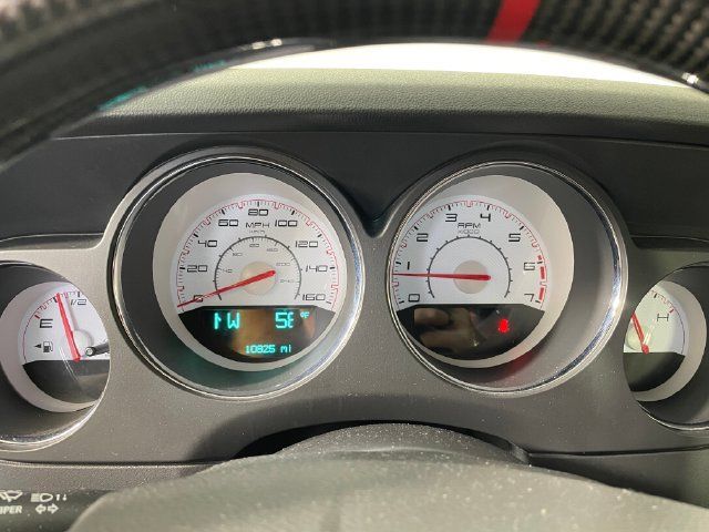 Used 2014 Dodge Challenger R/T Plus RWD image 5