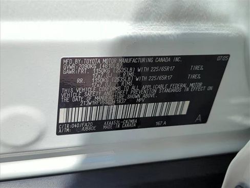 New 2025 Toyota RAV4 XLE image 28