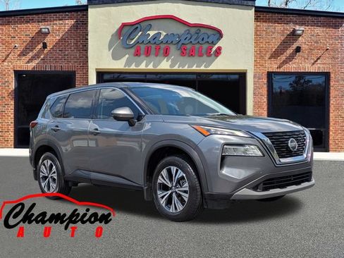 Used 2021 Nissan Rogue SV FWD image 1