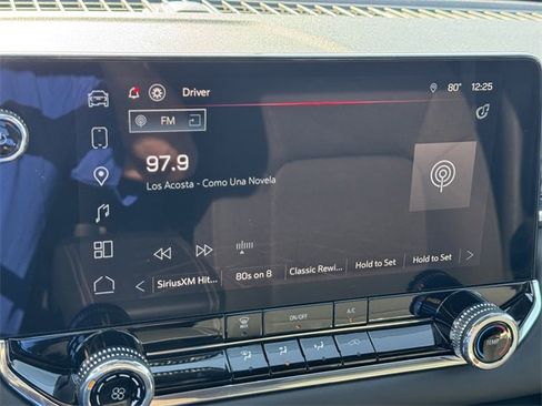 Used 2024 GMC Canyon Elevation image 13