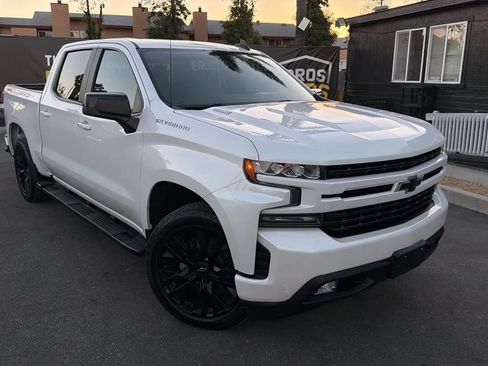 Used 2020 Chevrolet Silverado 1500 RST w/ All-Star Edition AWD/4WD image 2