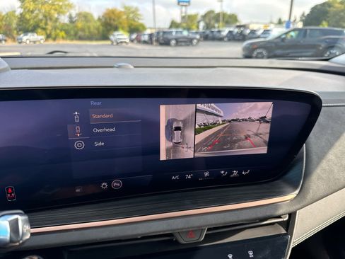 Used 2025 Buick Envision Sport Touring image 23