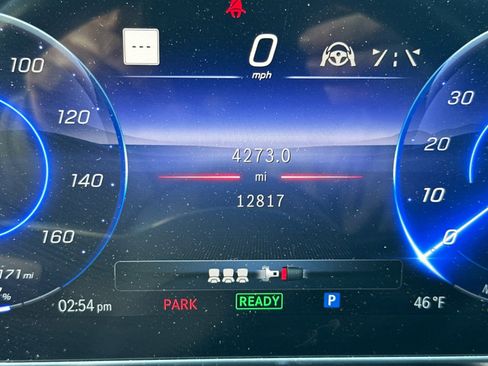 Used 2023 Mercedes-Benz EQE 500 4MATIC Sedan image 25