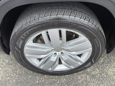 Used 2019 Volkswagen Atlas SE FWD image 10
