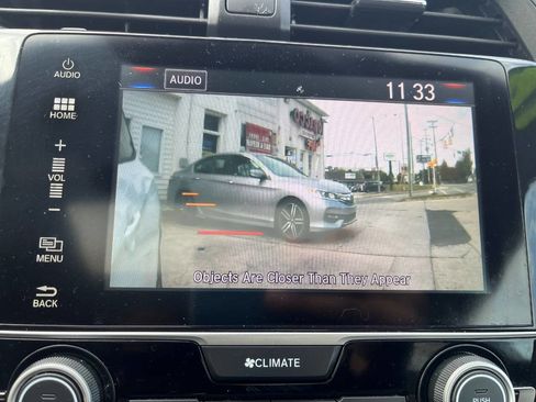 Used 2018 Honda Civic EX-T image 22