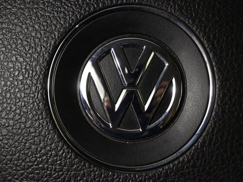 Used 2013 Volkswagen Jetta SE image 32