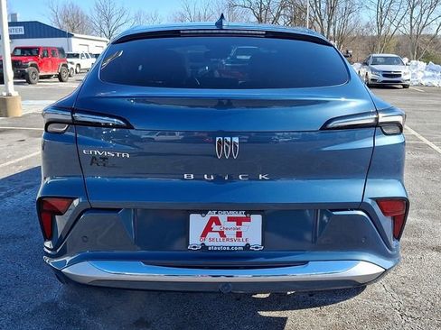 Certified 2025 Buick Envista Avenir image 5