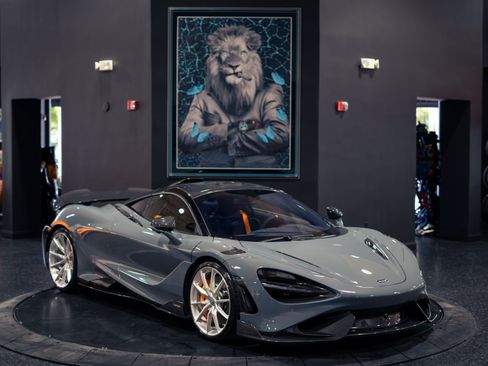 Used 2021 McLaren 765LT RWD image 43