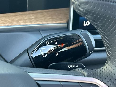 New 2026 Volkswagen Tiguan SEL R-Line AWD/4WD image 26
