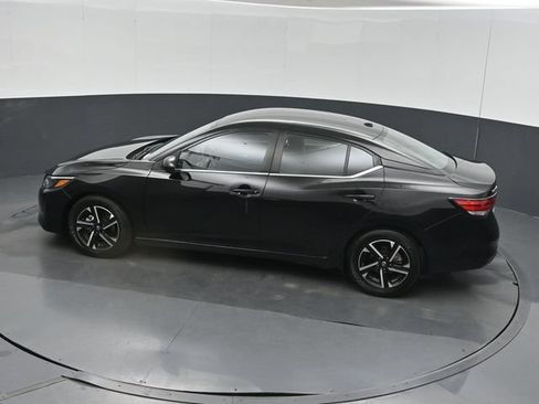 Used 2025 Nissan Sentra SV FWD image 42