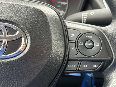 Certified 2025 Toyota Corolla LE image 11