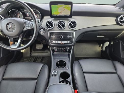 Used 2020 Mercedes-Benz GLA 250 image 18