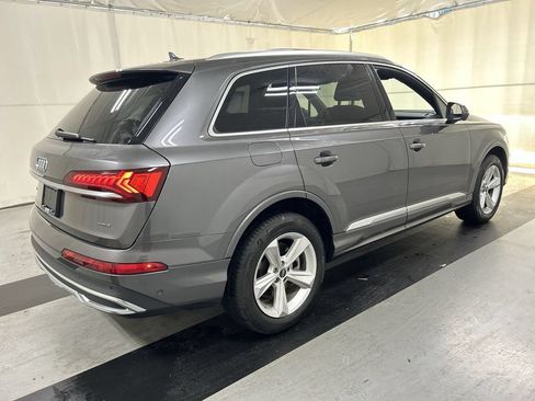 Used 2023 Audi Q7 2.0T Premium Plus w/ Premium Plus Package AWD/4WD image 2