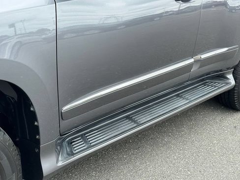 Used 2017 Lexus GX 460 w/ Navigation Package AWD/4WD image 39