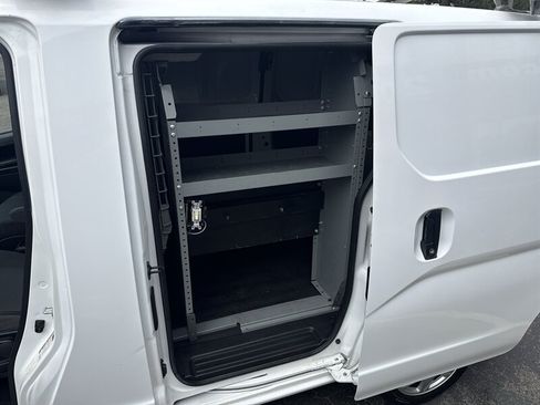 Used 2014 Nissan NV200 S FWD image 18
