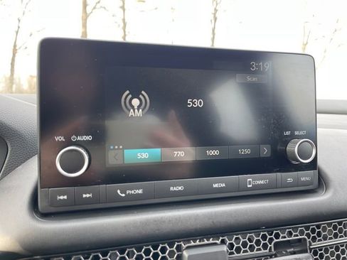 Certified 2025 Honda HR-V Sport image 25