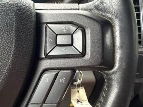 Used 2018 Ford F150 XLT w/ Equipment Group 302A Luxury AWD/4WD image 13
