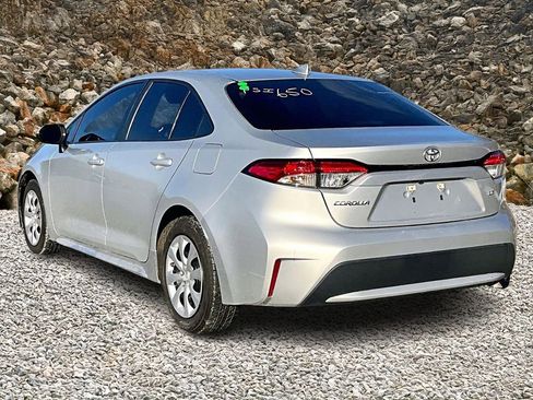 Used 2022 Toyota Corolla LE image 10