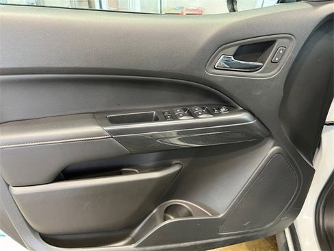 Used 2022 GMC Canyon AT4 w/ Trailering Package image 14