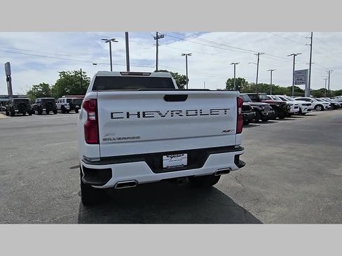Used 2023 Chevrolet Silverado 1500 RST w/ Z71 Off-Road Package image 32