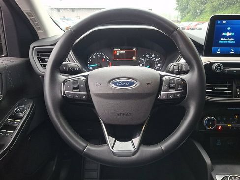 Used 2022 Ford Escape SEL FWD image 19