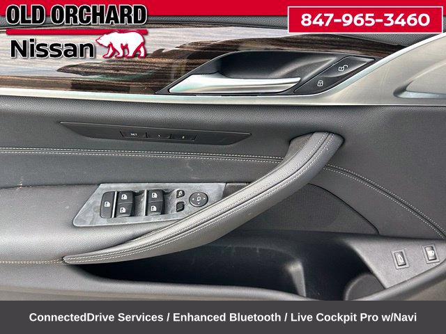 Used 2022 BMW 530e xDrive AWD/4WD image 10