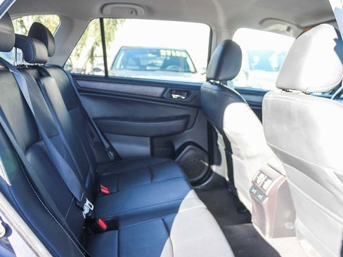 Used 2016 Subaru Outback 2.5i Limited w/ Popular Package #4 image 17