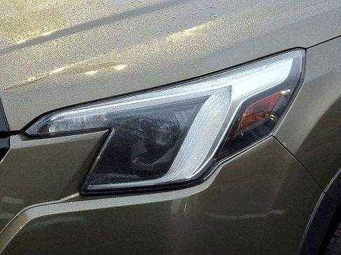 Used 2022 Subaru Forester Touring w/ Popular Package #2 image 9