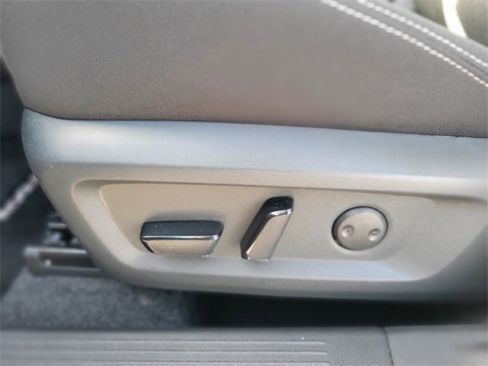 Used 2026 Nissan Rogue SV image 20