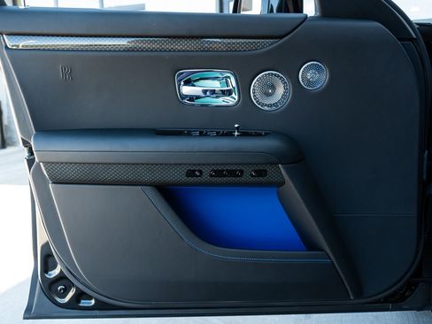 Used 2022 Rolls-Royce Ghost Black Badge image 24